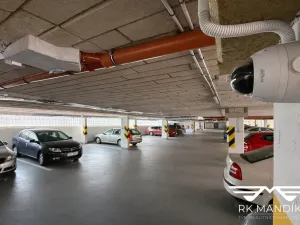 Pronájem garáže, Praha - Letňany, Tupolevova, 17 m2