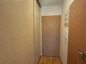 Pronájem bytu 1+kk, Olomouc, Kavaleristů, 31 m2