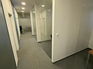 Pronájem kanceláře, Praha - Vysočany, Sokolovská, 135 m2