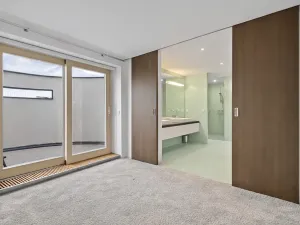 Pronájem bytu 3+1, Praha - Bubeneč, U akademie, 130 m2