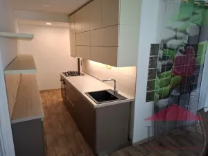 Pronájem bytu 3+1, Jihlava, Březinova, 75 m2