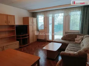 Pronájem bytu 2+kk, Praha - Kbely, Toužimská, 56 m2