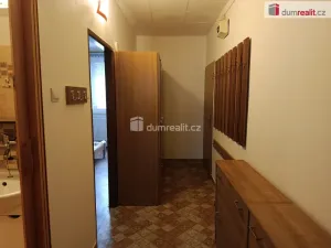 Pronájem bytu 2+kk, Praha - Kbely, Toužimská, 56 m2