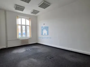 Pronájem kanceláře, Plzeň, Hálkova, 125 m2