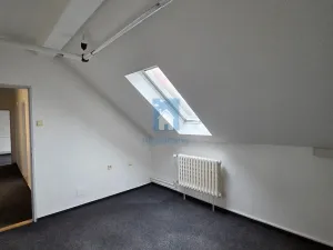 Pronájem kanceláře, Plzeň, Hálkova, 104 m2