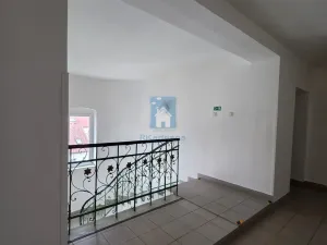 Pronájem kanceláře, Plzeň, Hálkova, 104 m2