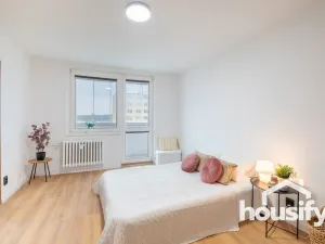 Prodej bytu 3+1, Znojmo, Dukelských bojovníků, 72 m2