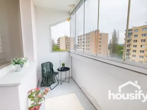 Prodej bytu 3+1, Znojmo, Dukelských bojovníků, 72 m2