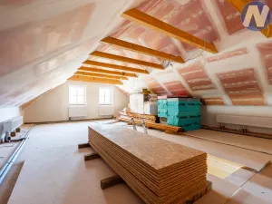 Prodej rodinného domu, Kratušín, 440 m2