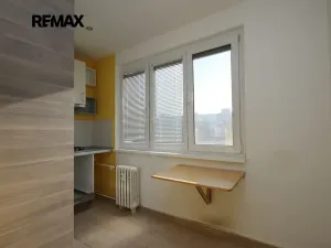 Pronájem bytu 2+1, Praha - Malešice, Troilova, 53 m2