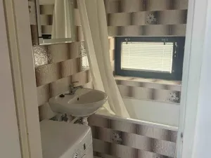 Pronájem bytu 1+1, Pardubice - Cihelna, Kunětická, 50 m2