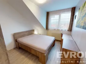 Pronájem bytu 3+kk, Vrchlabí, Na Výšině, 71 m2
