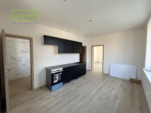 Pronájem bytu 1+1, Karlovy Vary, Moskevská, 49 m2