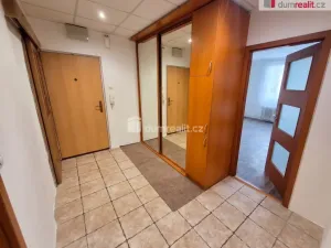 Prodej bytu 3+kk, Roudnice nad Labem, Stavbařů, 58 m2