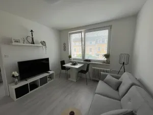 Pronájem bytu 1+1, Františkovy Lázně, Anglická, 37 m2