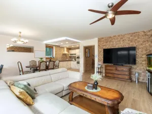 Prodej rodinného domu, Roztoky, Zvoncová, 163 m2