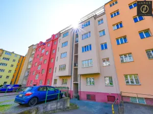 Pronájem bytu 3+1, Praha - Košíře, Vrchlického, 71 m2
