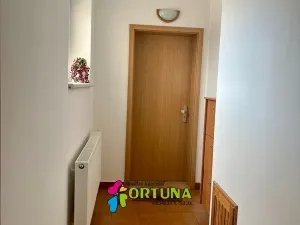 Pronájem bytu 2+1, Včelná, 60 m2