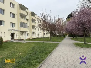 Pronájem bytu 2+1, Zlín - Malenovice, Husova, 50 m2