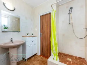 Prodej vícegeneračního domu, Rožmitál pod Třemšínem, V cizině, 347 m2