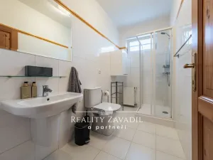 Pronájem rodinného domu, Popovičky, Na Skalce, 271 m2