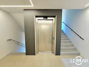 Pronájem bytu 2+kk, Hranice, Pod Nemocnicí, 87 m2