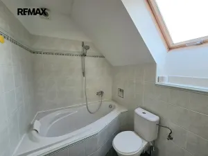 Prodej bytu 2+kk, Jesenice, Příčná I., 45 m2