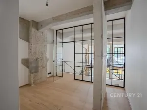 Prodej bytu 4+kk, Praha - Vysočany, Kolbenova, 176 m2