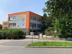 Prodej - jiné, Praha - Motol, Kudrnova, 13 m2