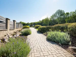 Prodej bytu 1+kk, Úholičky, Roztocká, 37 m2