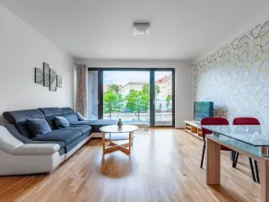 Pronájem bytu 2+kk, Praha - Vinohrady, Korunní, 76 m2