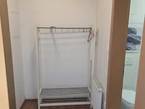 Pronájem bytu 1+kk, Praha - Stodůlky, U dálnice, 38 m2