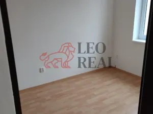 Pronájem bytu 2+kk, Nový Bor, Mařákova, 60 m2