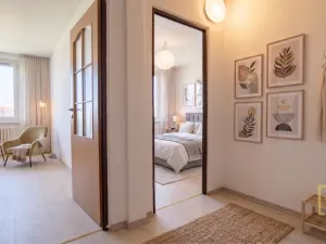 Pronájem bytu 2+kk, Brno - Židenice, Velkopavlovická, 43 m2