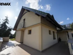 Prodej vícegeneračního domu, Fryšták - Vítová, 615 m2