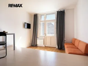 Prodej bytu 1+kk, Praha - Nové Město, Ječná, 26 m2