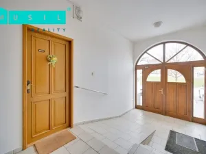 Prodej činžovního domu, Moravský Beroun, náměstí 9. května, 570 m2