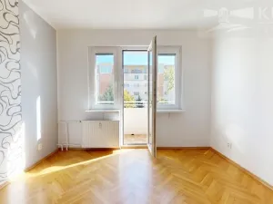 Pronájem bytu 2+kk, Praha, Oravská, 52 m2
