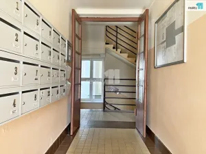 Prodej činžovního domu, Plzeň - Doubravka, Habrmannovo náměstí, 1343 m2