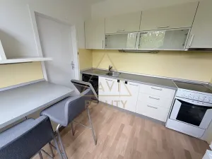 Pronájem bytu 3+1, Praha - Hlubočepy, Dreyerova, 72 m2