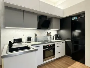 Prodej bytu 2+kk, Karlovy Vary - Rybáře, Čankovská, 46 m2