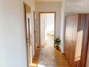 Prodej bytu 2+1, Jince, 59 m2