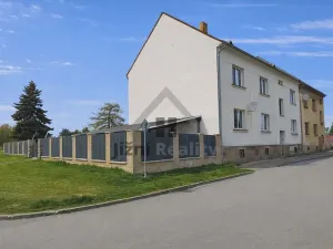 Prodej rodinného domu, České Velenice, Komenského, 450 m2