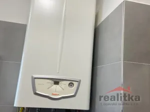 Pronájem bytu 2+kk, Opava - Předměstí, Těšínská, 35 m2