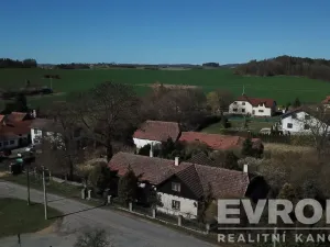 Prodej rodinného domu, Dolní Hbity - Jelence, 780 m2