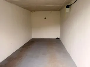 Pronájem garáže, Ostrava, 19 m2