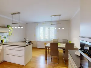 Prodej komerční nemovitosti, Beroun - Beroun-Město, Plzeňská, 250 m2