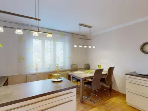Prodej komerční nemovitosti, Beroun - Beroun-Město, Plzeňská, 250 m2