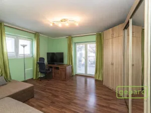 Prodej vícegeneračního domu, Středokluky, V Chaloupkách, 151 m2