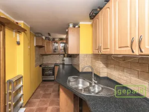 Prodej vícegeneračního domu, Středokluky, V Chaloupkách, 151 m2